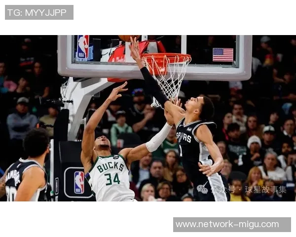 布鲁克洛佩斯:从篮筐守护者到全能战士的华丽转身 布鲁克洛佩斯:从篮筐守护者到全能战士的华丽转身